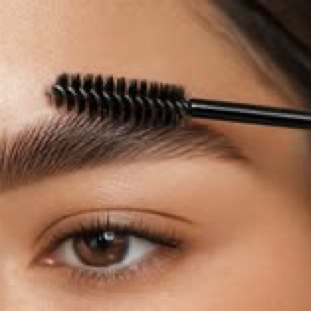 Brow Wax Clean up at Dahlias Wellness Center in passaic, NJ