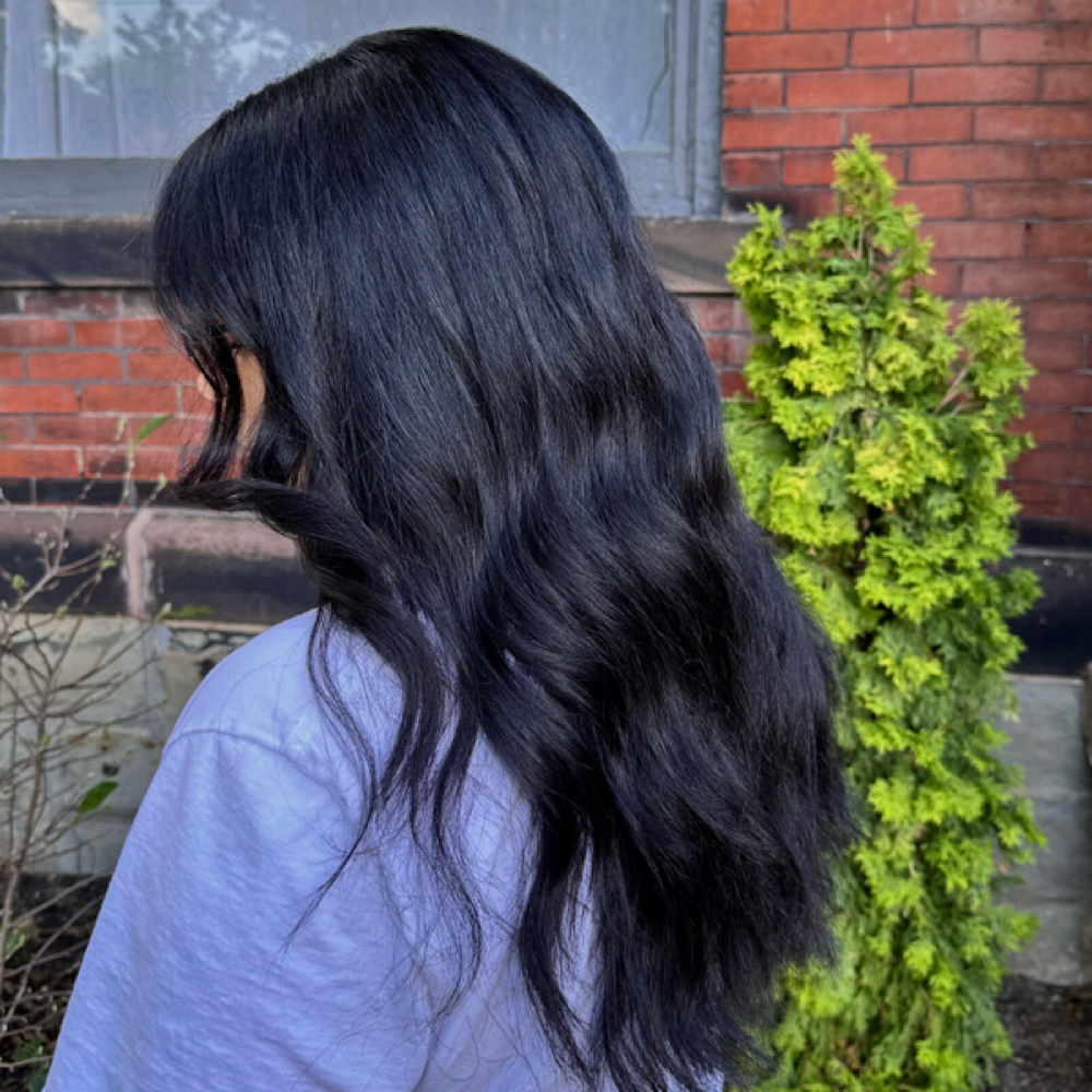 Shampoo Style at Hairby Analicia in Columbus, OH