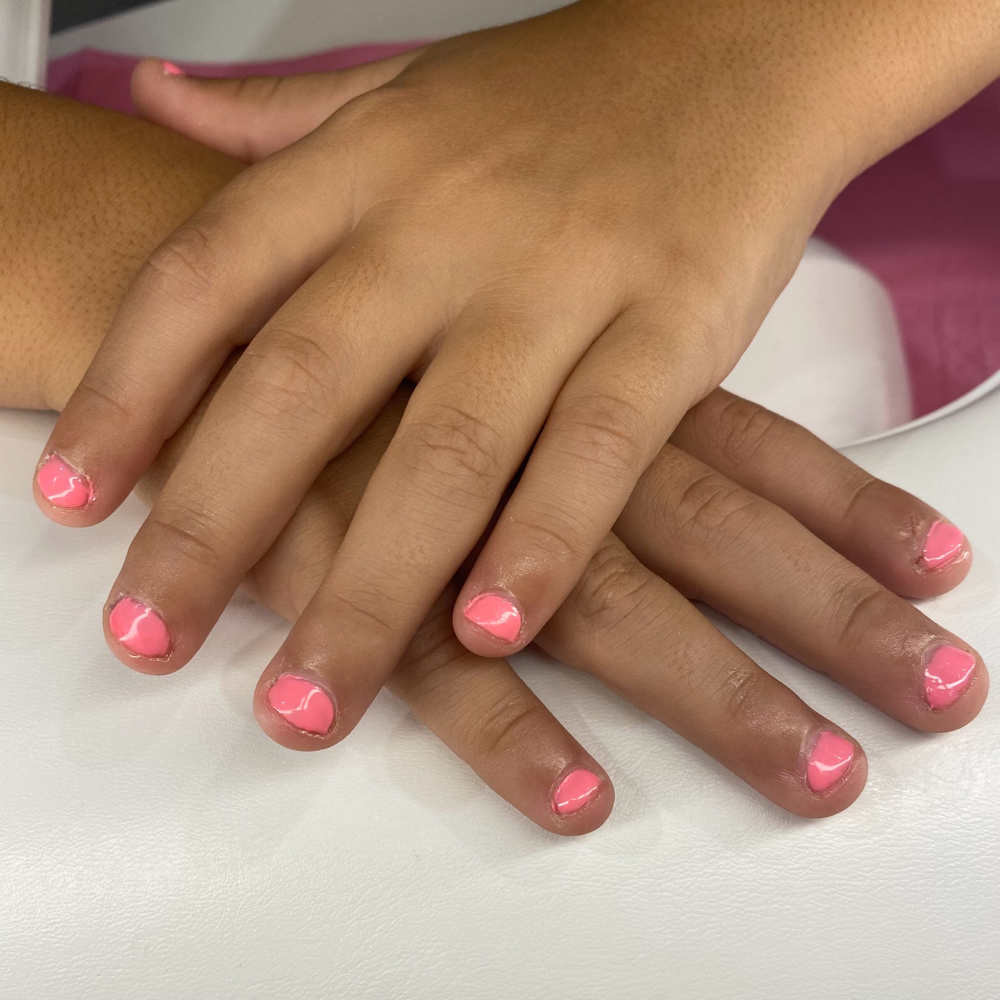 Kids Basic Gel Manicure