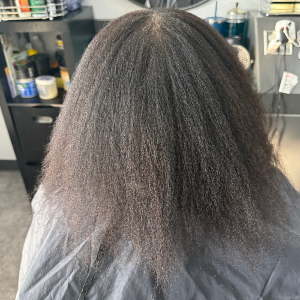 Hair Detangling Treatment at Nini braids at TL Design in Beaverton, OR