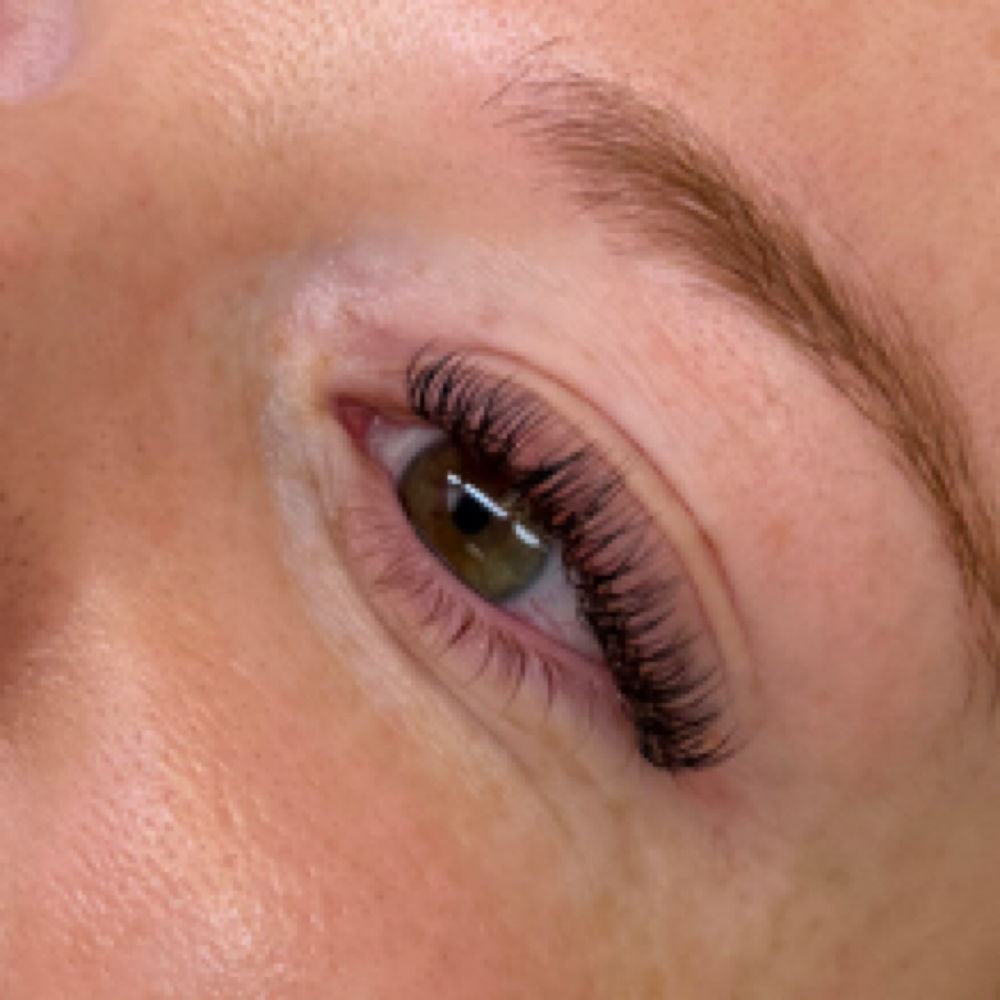 Angel Mini Fill - Tammy M. at Lucky Coast Lash in Brookfield, WI