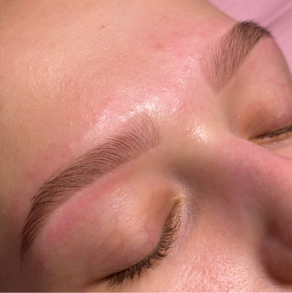 Lash/Brow Tint at Inner Beauty by Isabel LLC in Blue Springs, MO