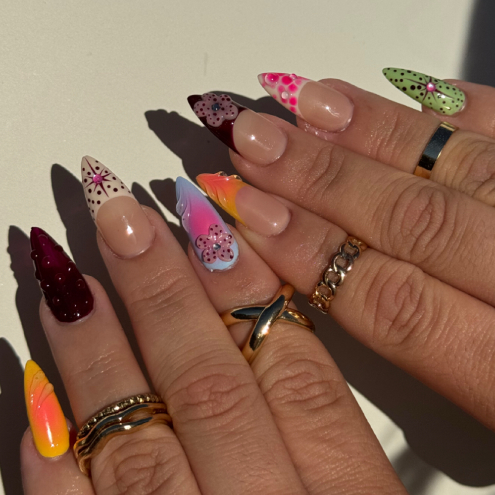 MEDIUM FULL SET ♡︎ (tier 3) at … in fullerton, CA