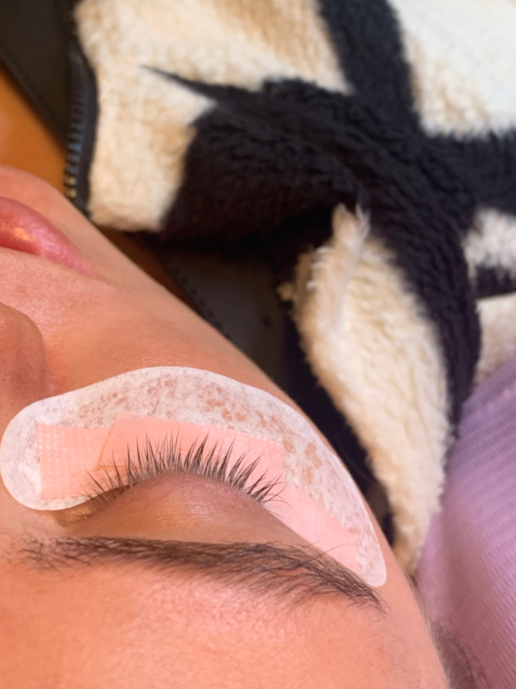 Lash Removal