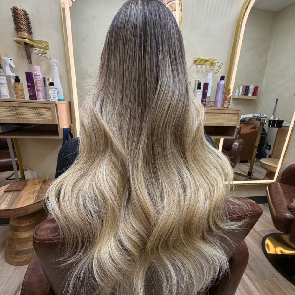 Balayage at Sammi Love Bleach Studio in Mcallen, TX