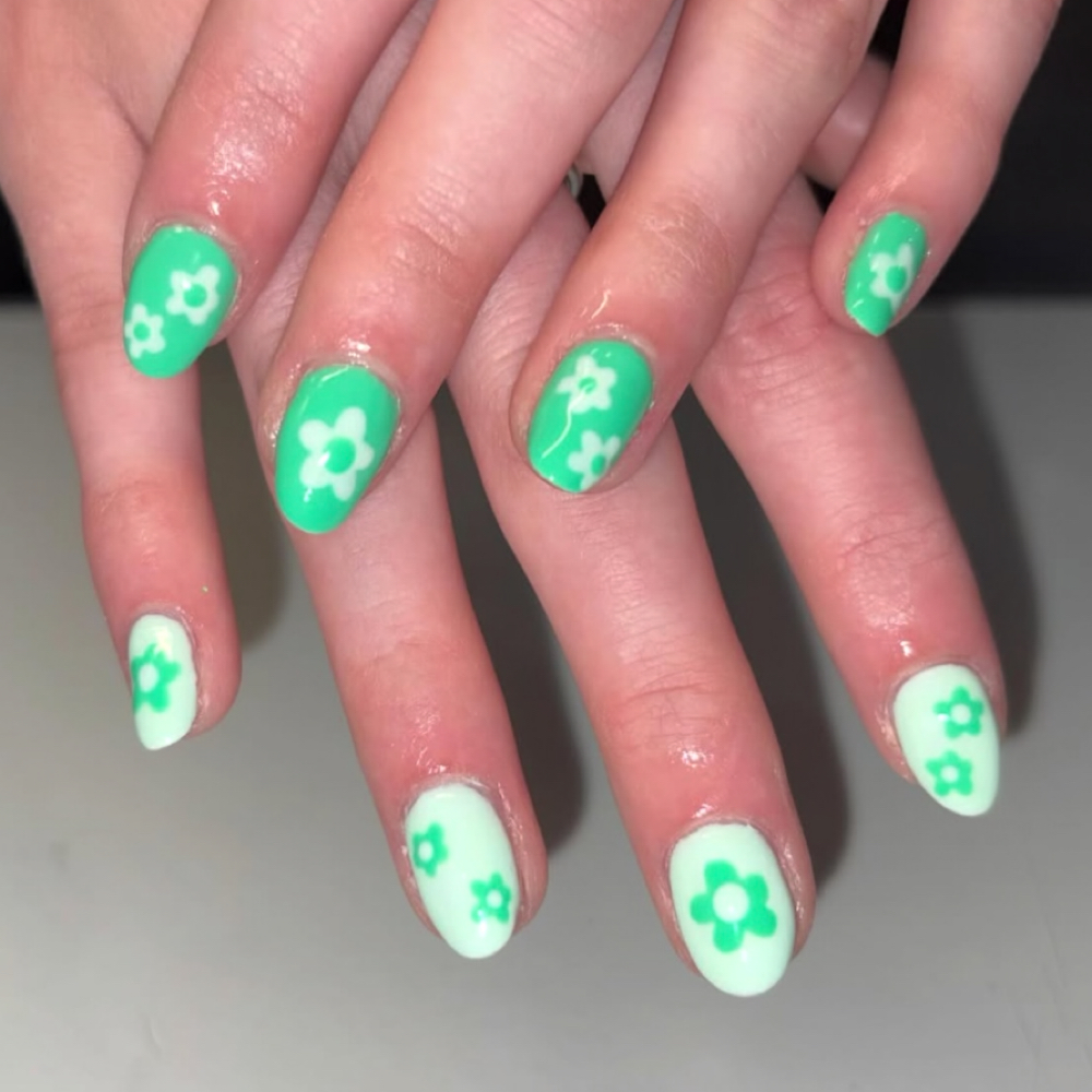 Simple Art at Starr Struck Nails in Denver, CO