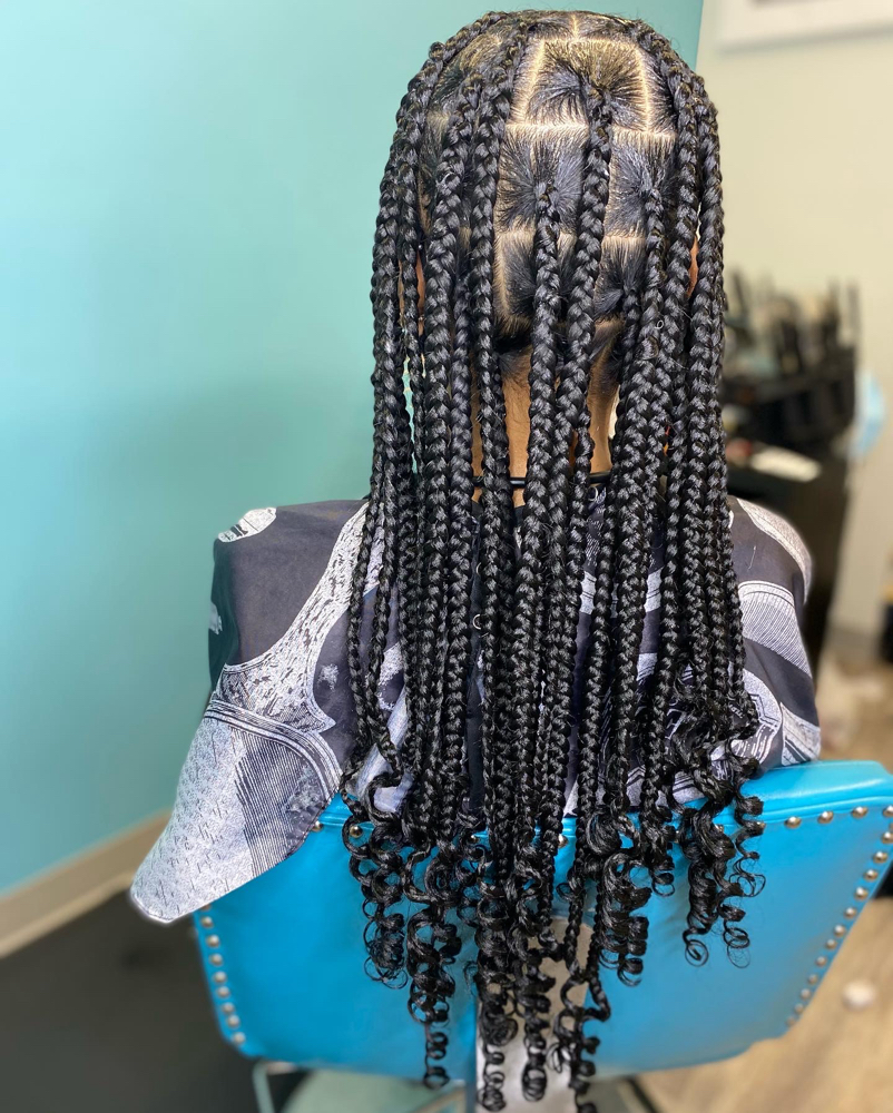 Large Knottless at Top Tier Beauty Experience in Cincinnati, OH