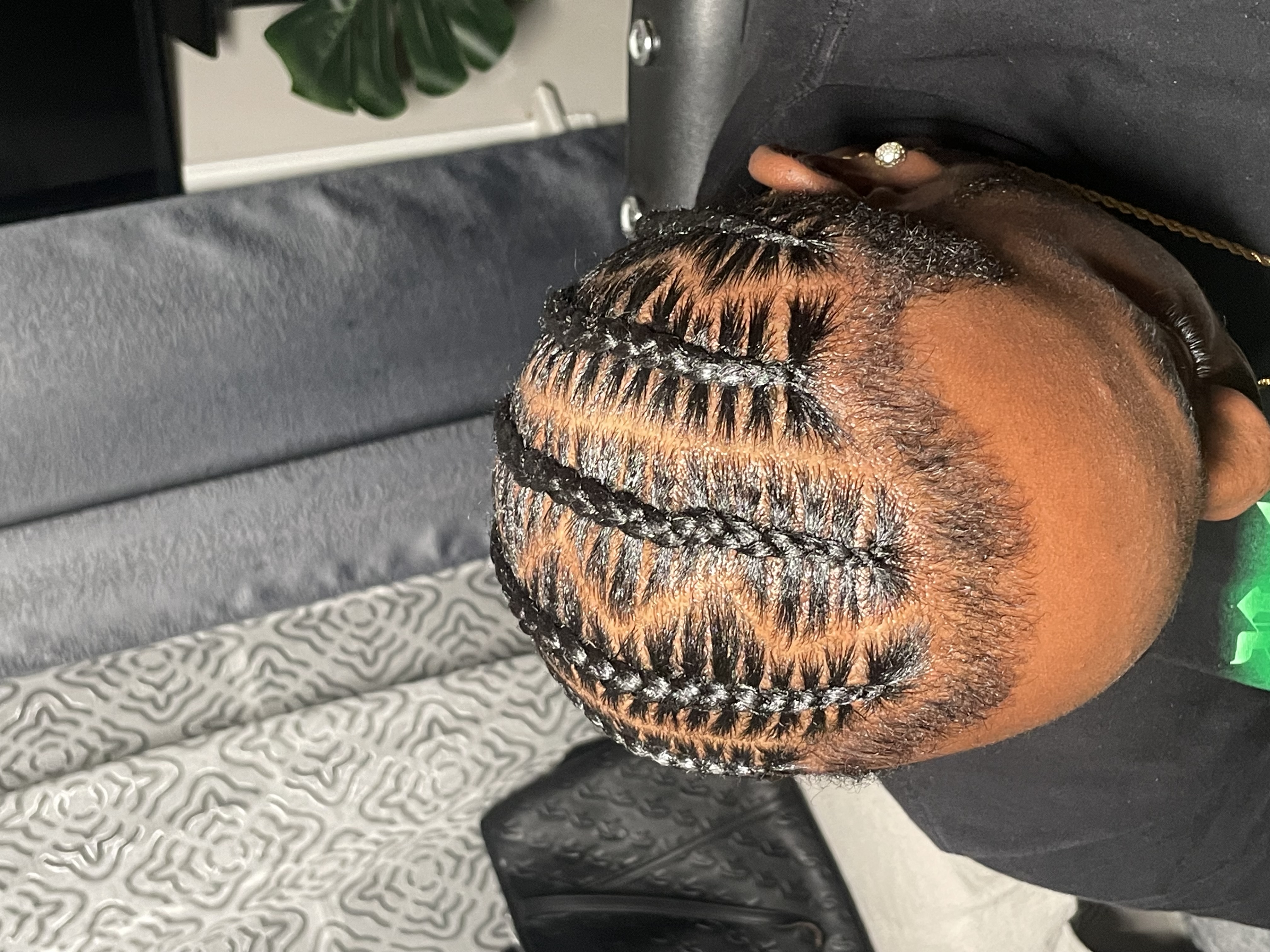 6 stitch at Hairstylist Ya 🎀 in Detroit, MI