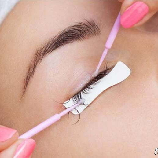 Lash Removal