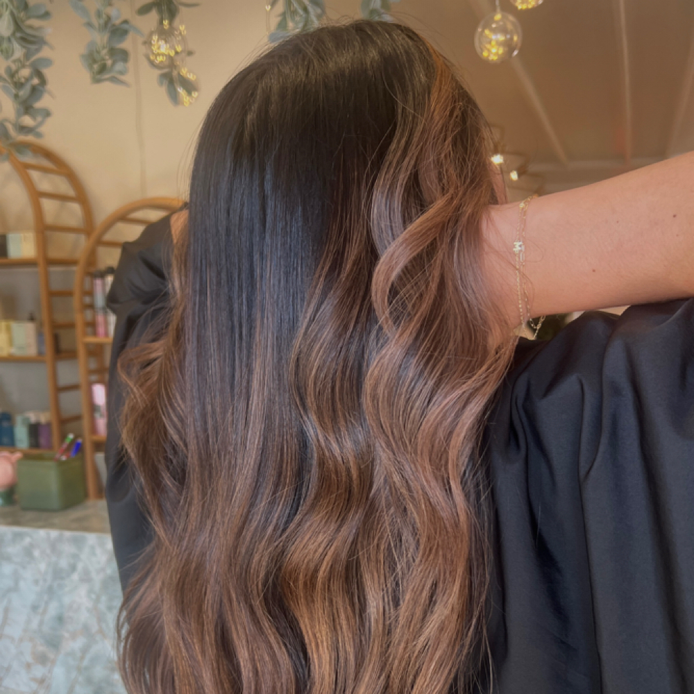 Accent Highlight at Tatumdoesmyhair_ in Buda, TX