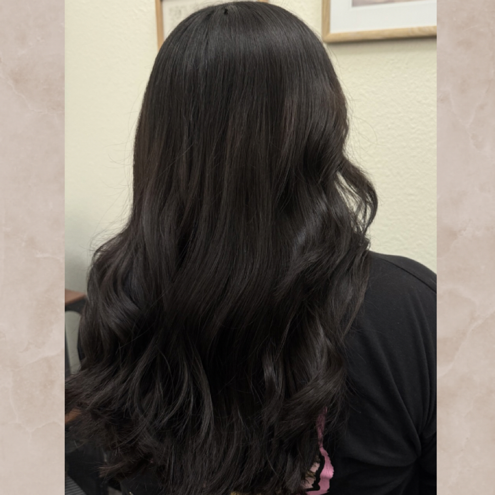 Root Retouch at Salt+Soul Studio in San Antonio, TX