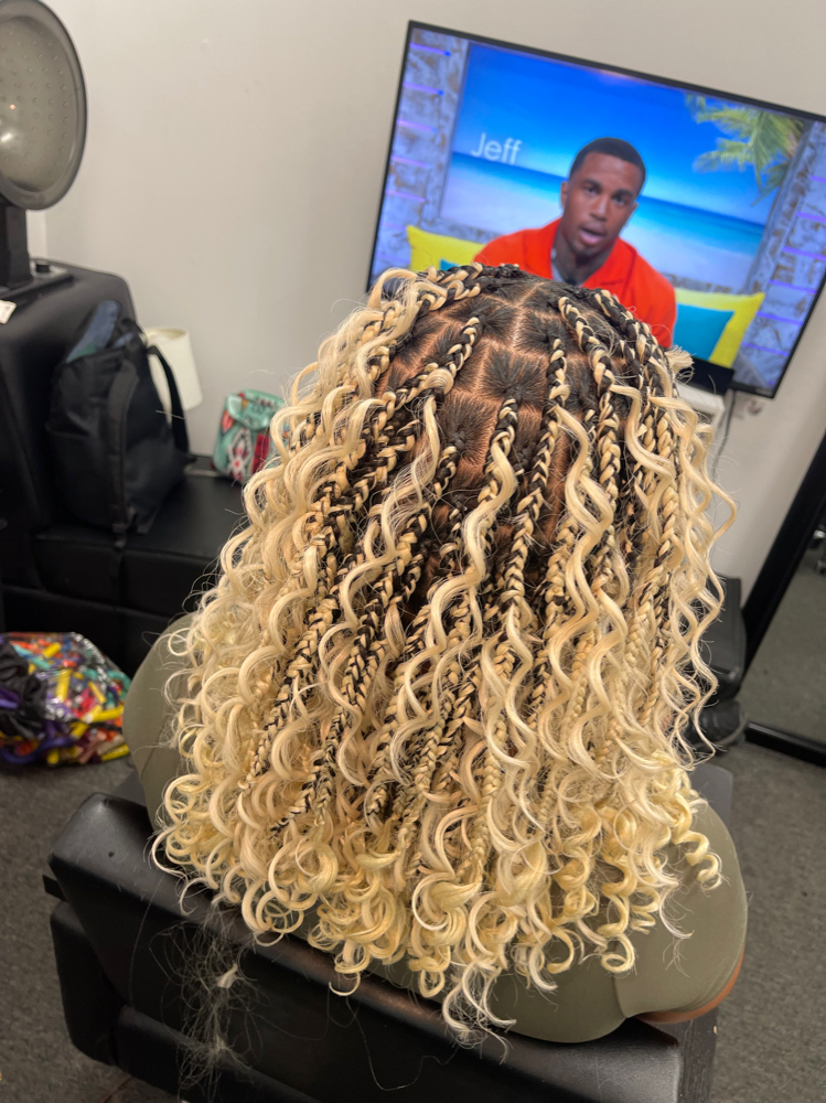 Bohemian Knotless Bob