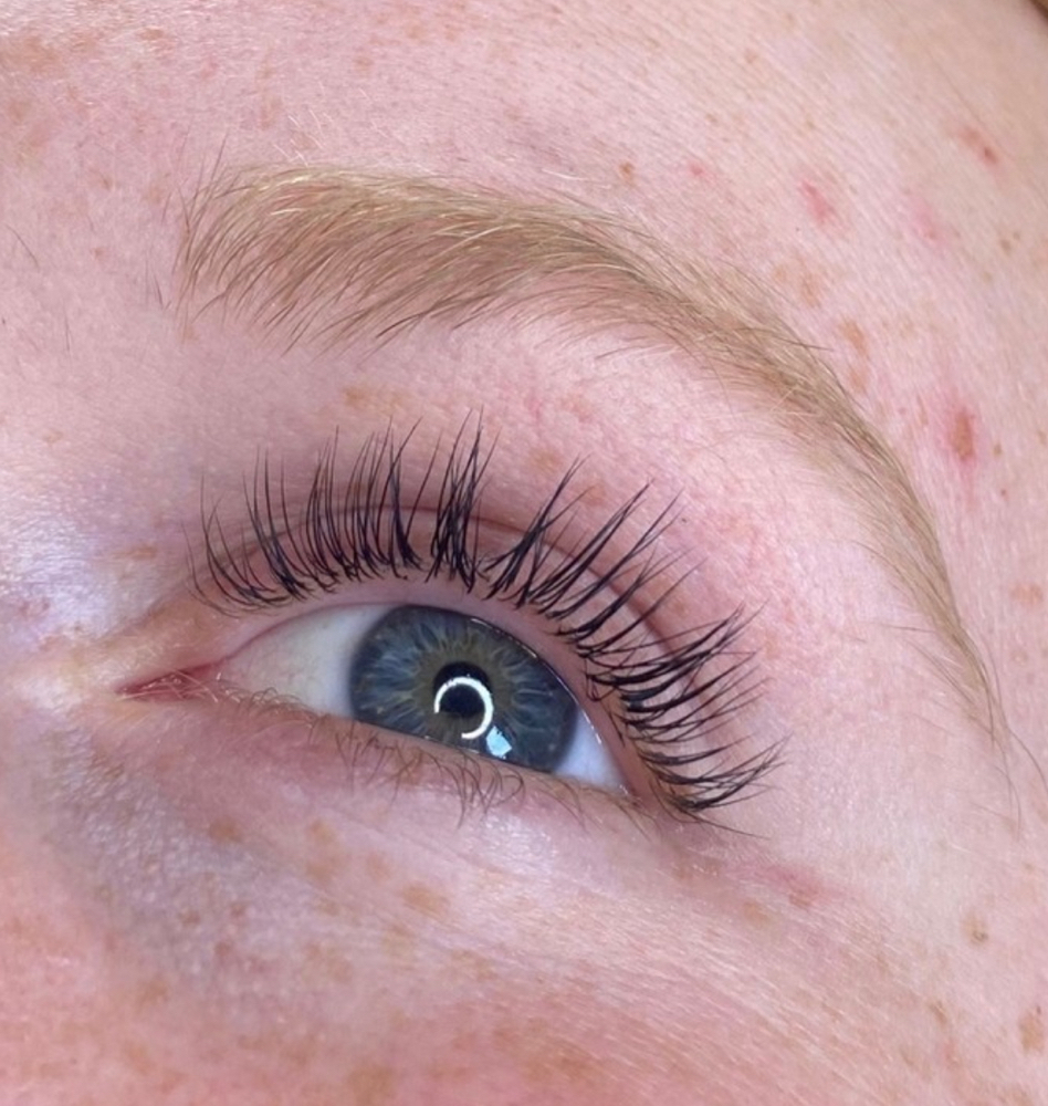 Eyelash Lift + Tint
