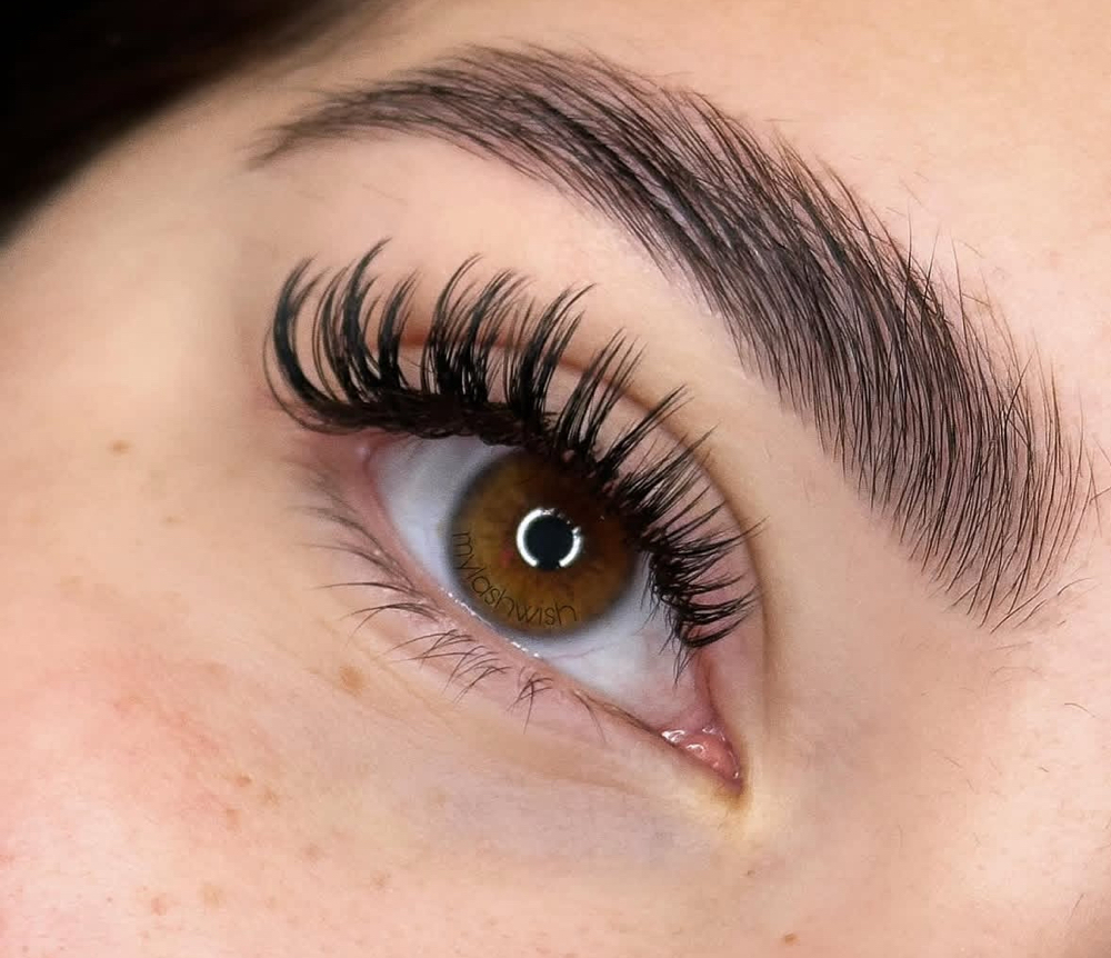 Wet + Wispy