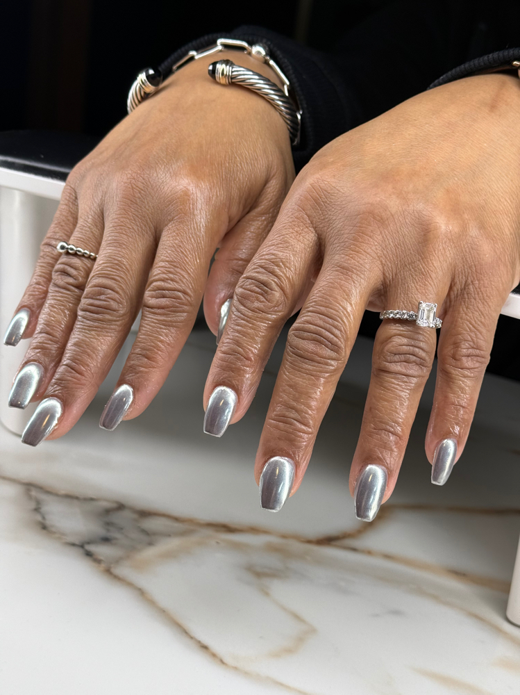 Chrome Nail Art at Lavvish Nails in Oak Park, IL