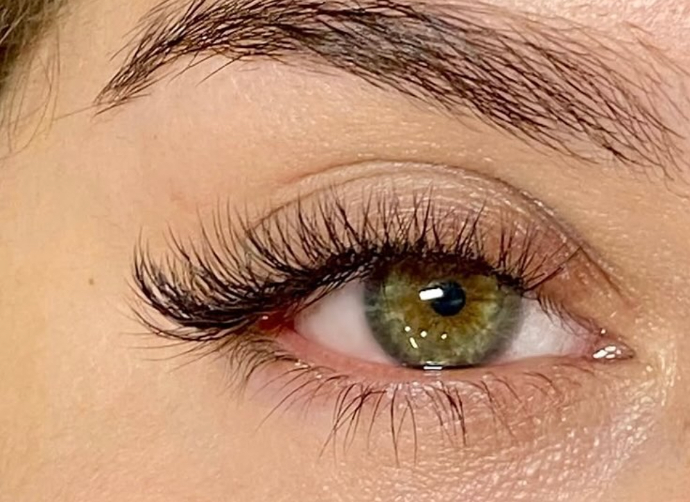 Hybrid Refill at Brushaway Lash Studio in Elgin, IL