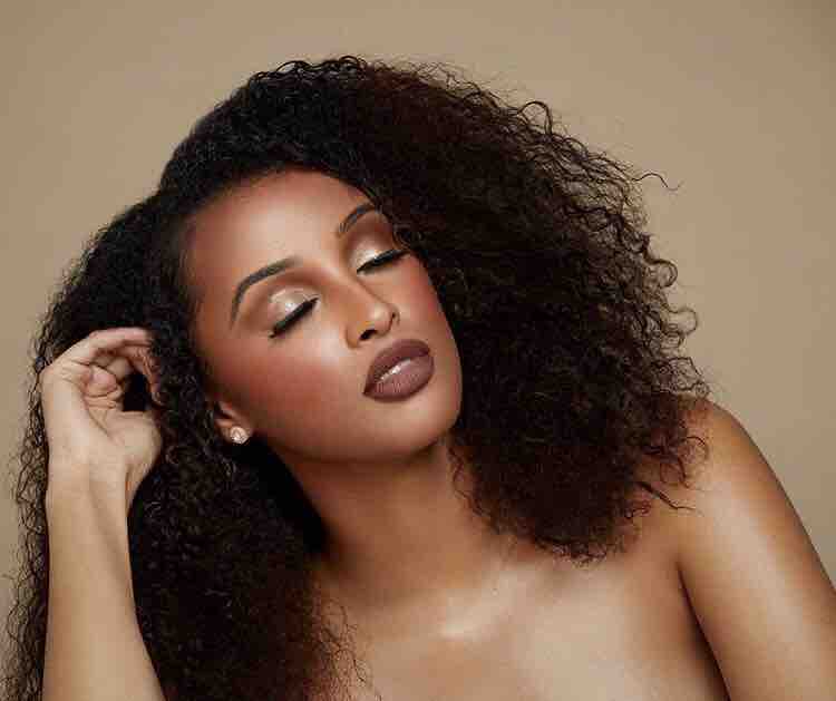 Complete Glam Application