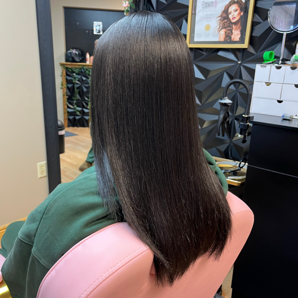 Wash, Ends Trim & Treatments at Growing Confidence in Michigan City, IN