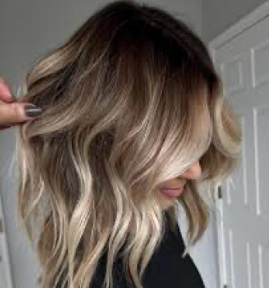 Money Piece and Top blonding