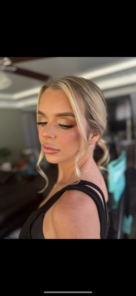 Wedding Trial at Kelsey Andrews Makeup Artist in chickasaw, AL