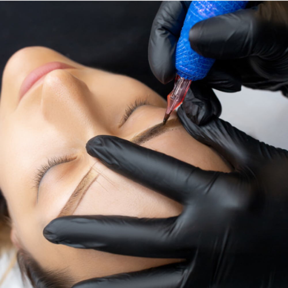 BROW TOUCH UP at BEAUTY LAB COLLECTIVE in Miami, FL