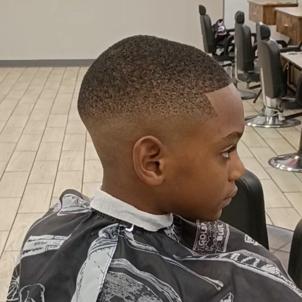 Kids Haircut at Helena Braiding & Barber Lounge in Houston, TX