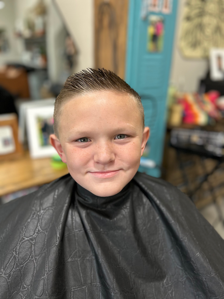 Kids Haircut (12 & Under)