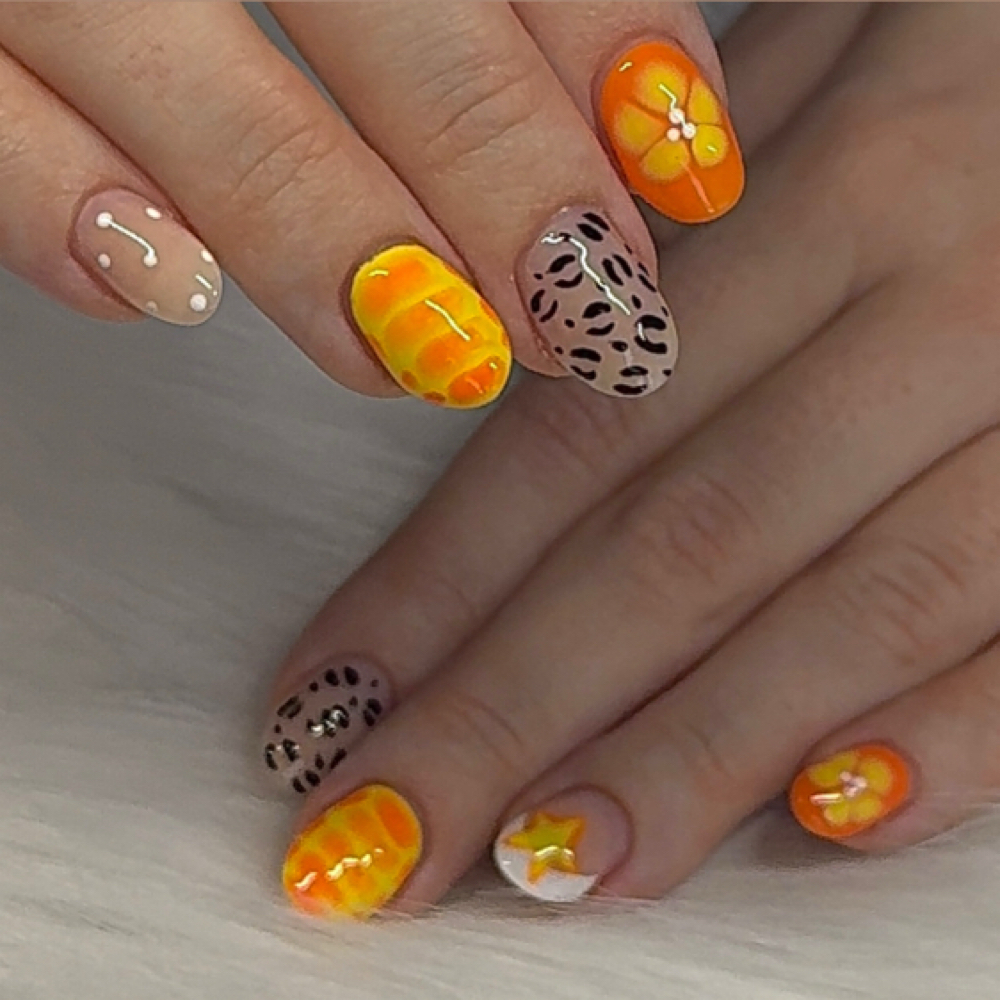 Tier 2 Art at Nayaa’s Nails in La Moille, IL