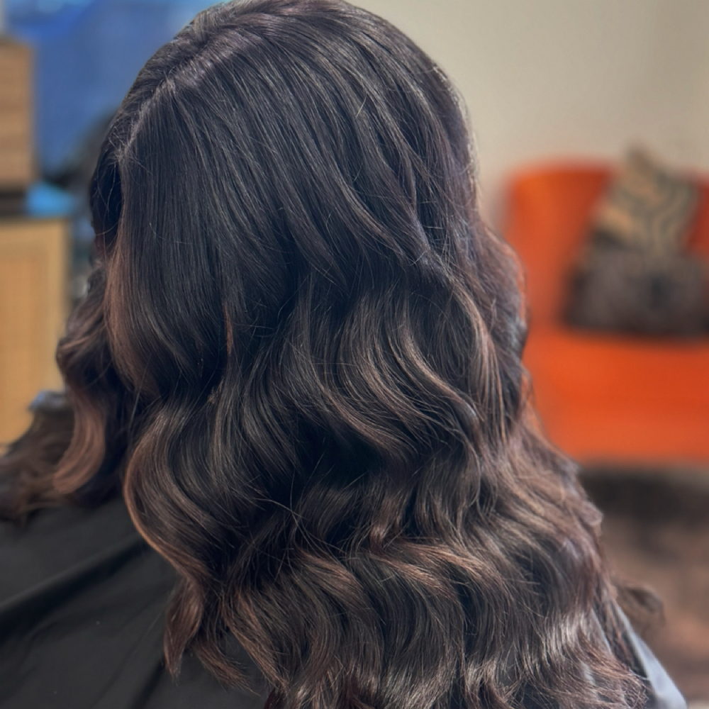 Root Retouch at Stephany Downey in Granbury, TX