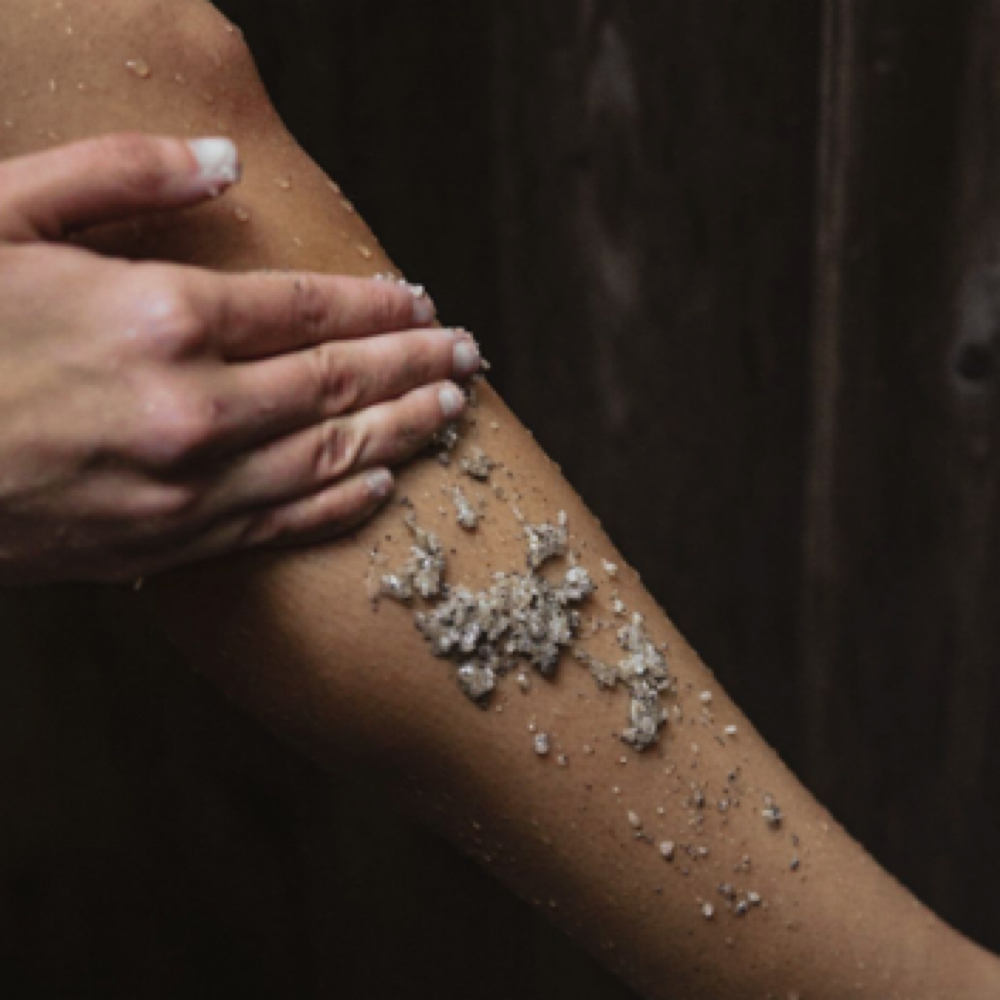 Leg Scrub at The Layer & The Spell by Rexstyles in Point Pleasant Beach, NJ