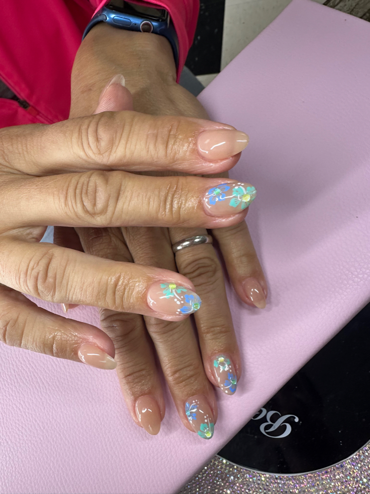 +Simple Nail Art