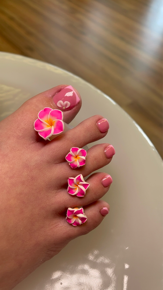 Acrylic only on big toes