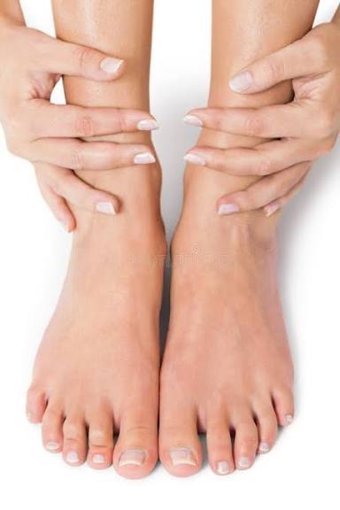 Manicure/Pedicure
