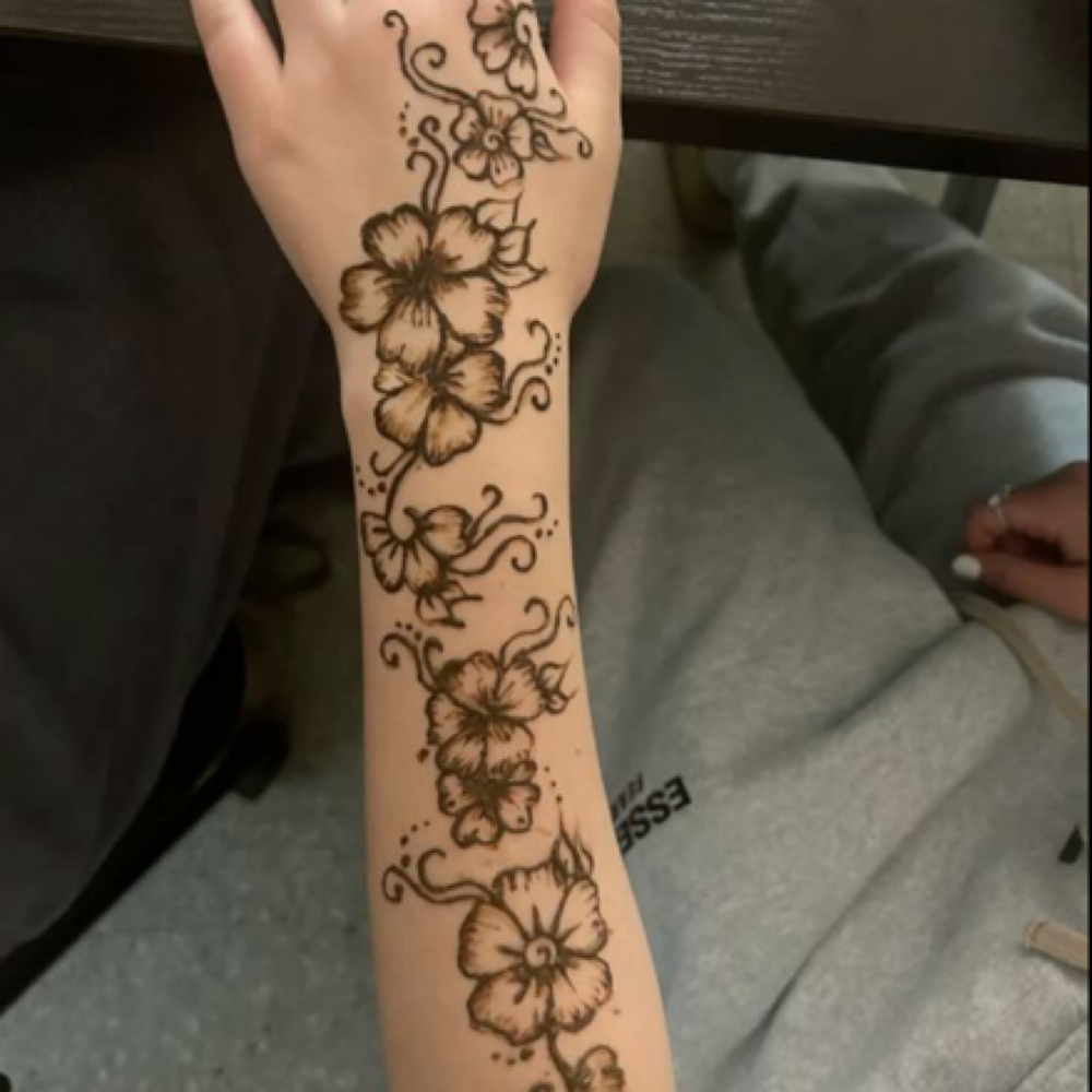 Arm Henna at luciamaxxed in Joliet, IL
