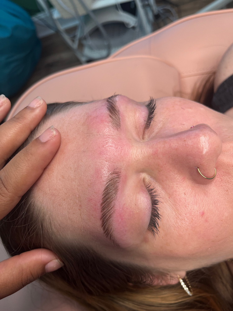 Eyebrow Lamination