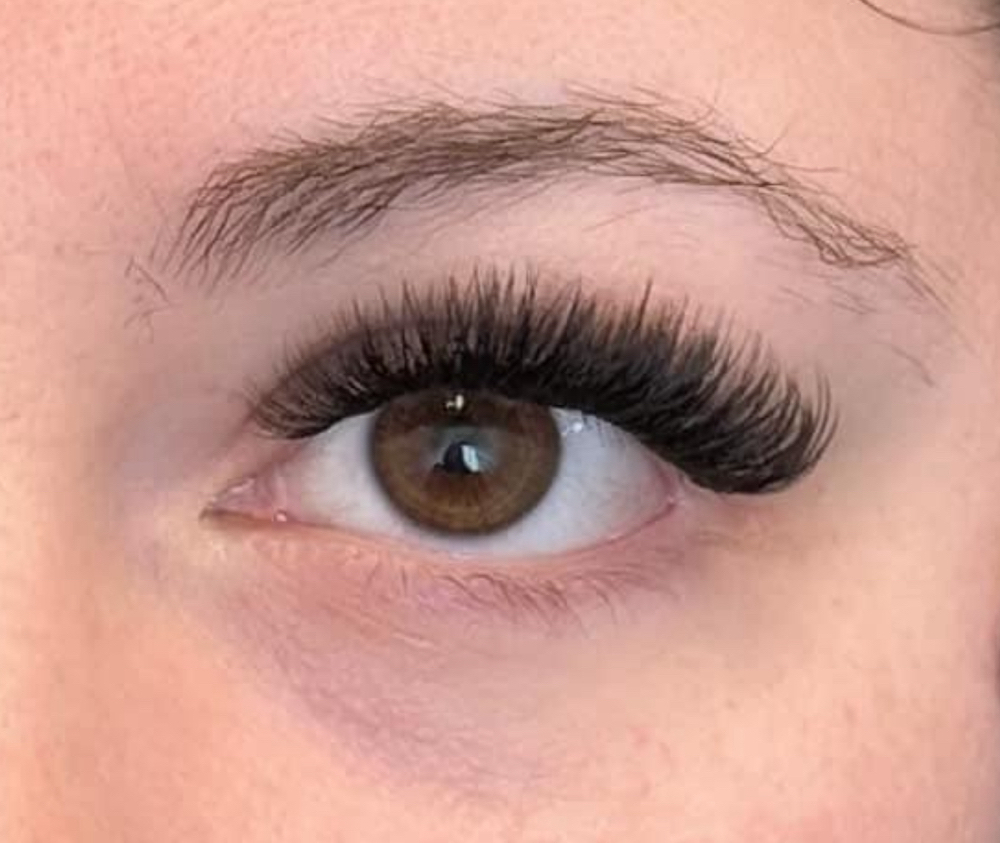 Eyelash Extension 2 Week Fill