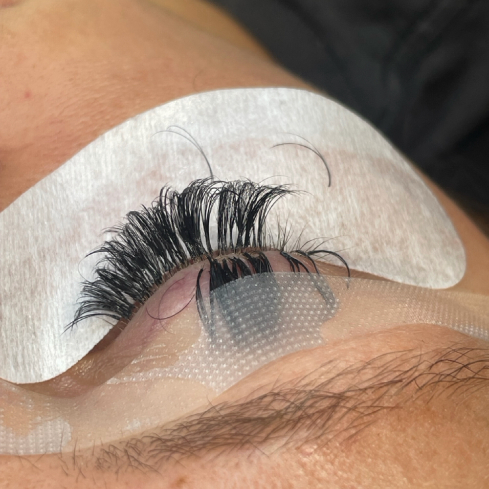 Lash Fill (PREVIOUS WORK) at Exquisite Studios in Lady Lake, FL