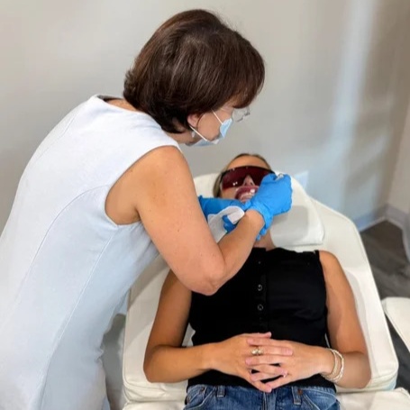 Deep Whitening at Smile Labs Charlotte in 28277