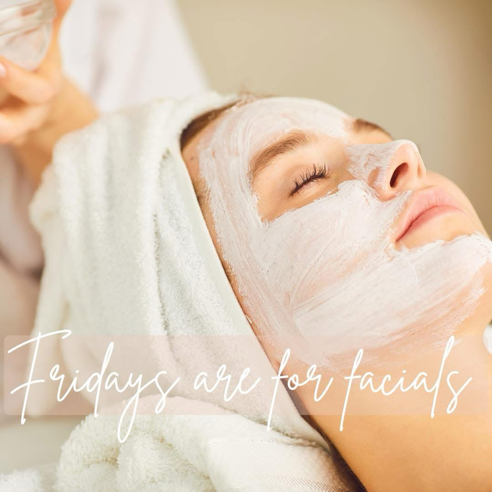 Facial Friday 40 Min Special☃️
