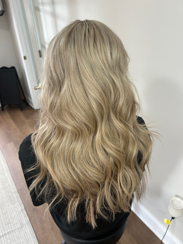 Shampoo & Blowout