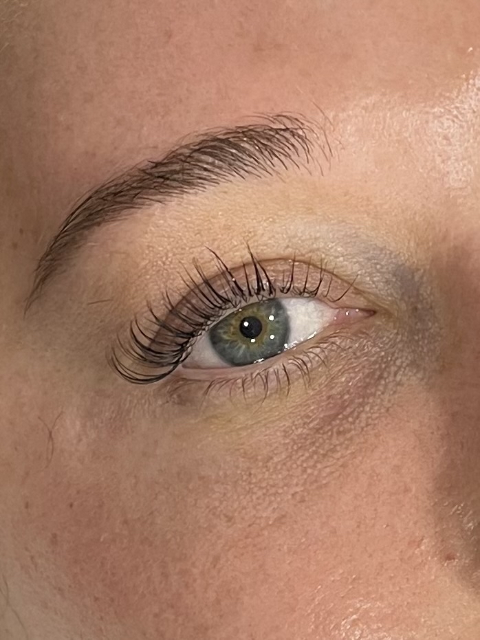 Extension enhanced eyelash lift