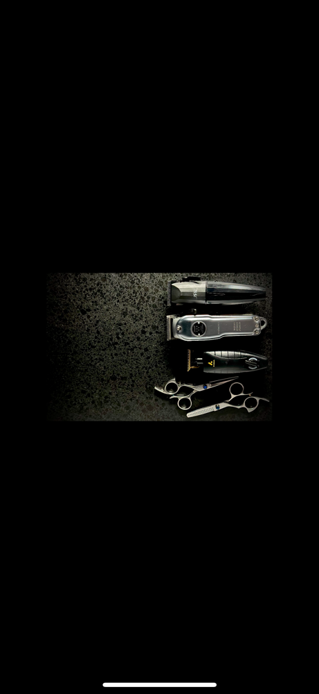 Men's Clipper Fade at Ari•ology in Waterford, MI