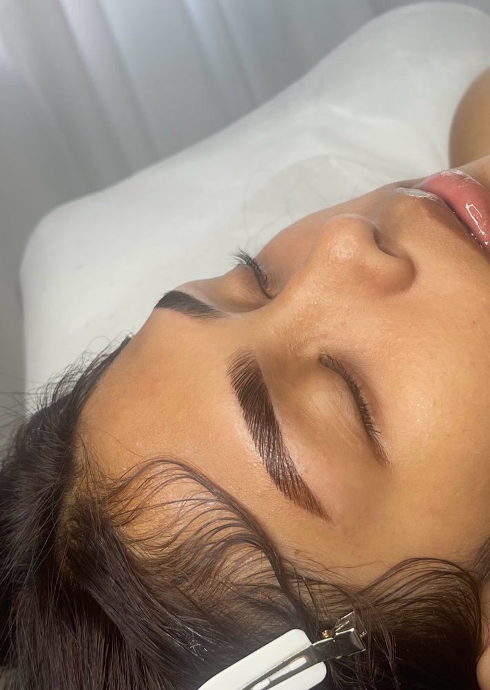 Brow Lamination & Stain