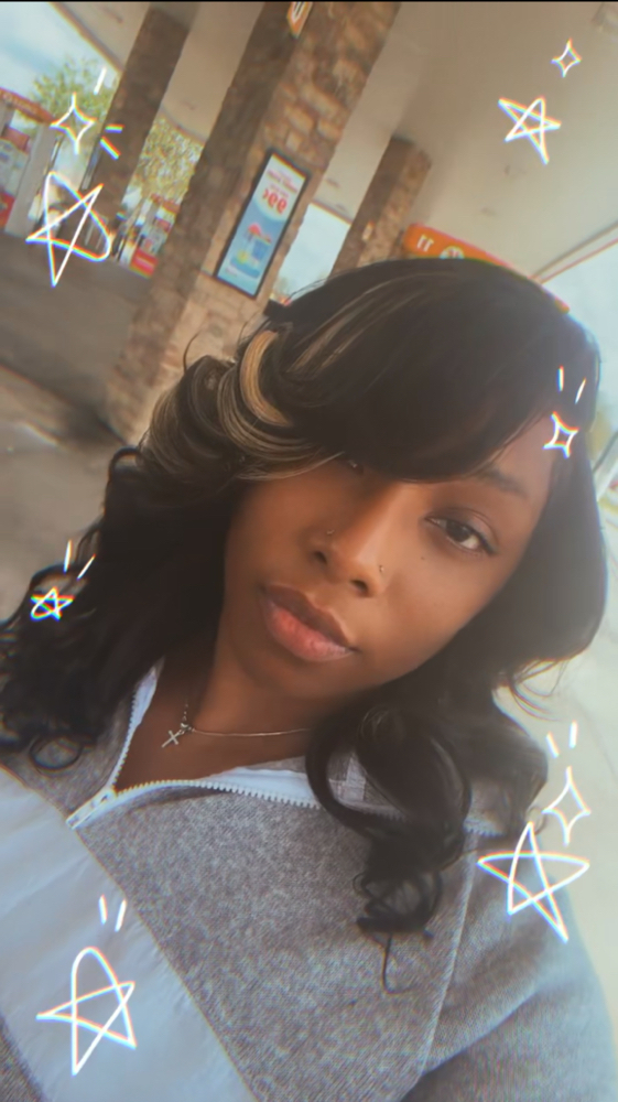 Heat Styling (Flat Iron / Curls)