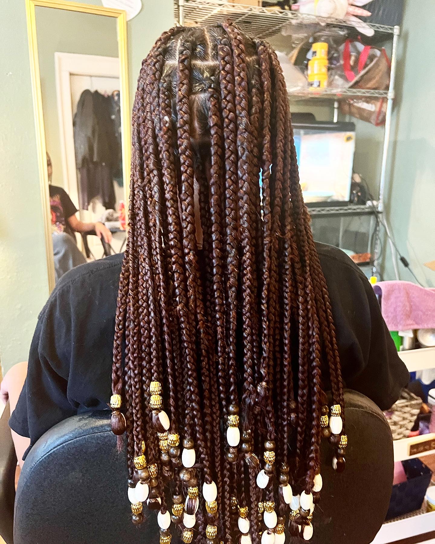Medium Knotless box braid/twists