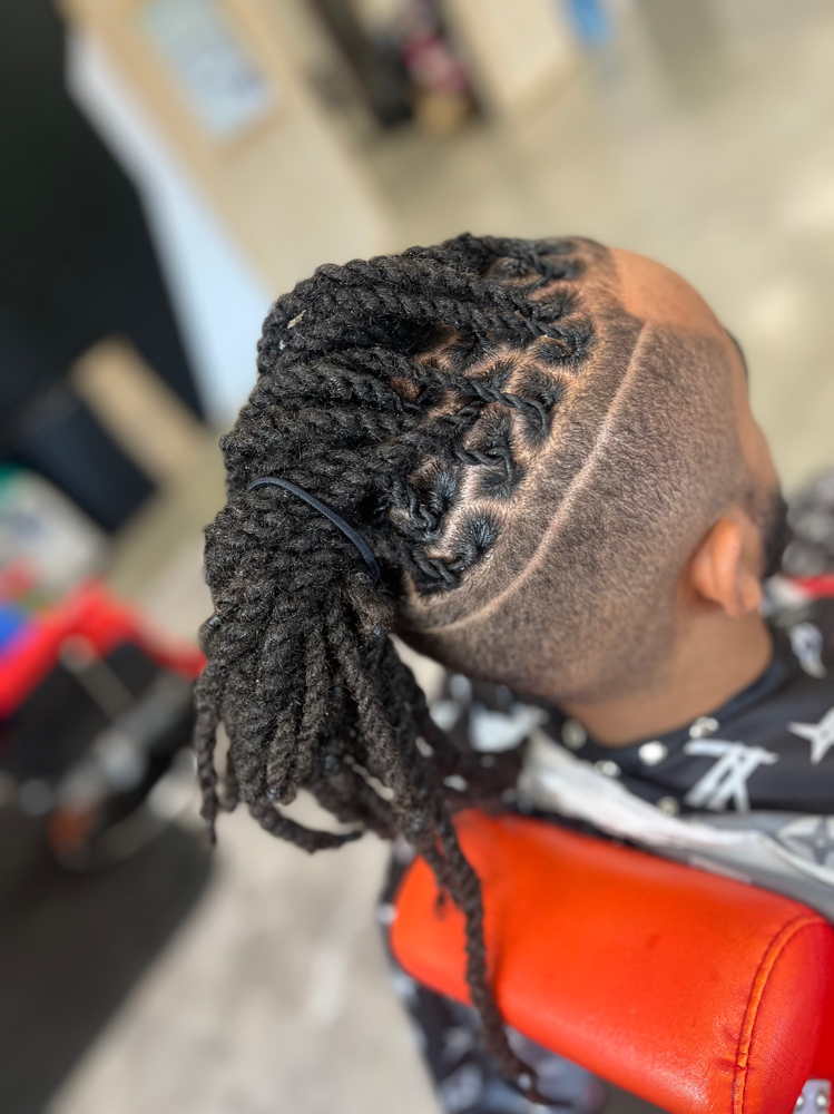 Retwsit Haircut And Style