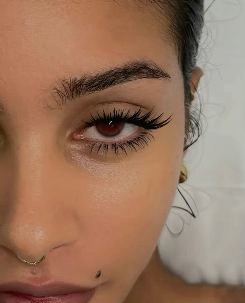 Bottom Lashes