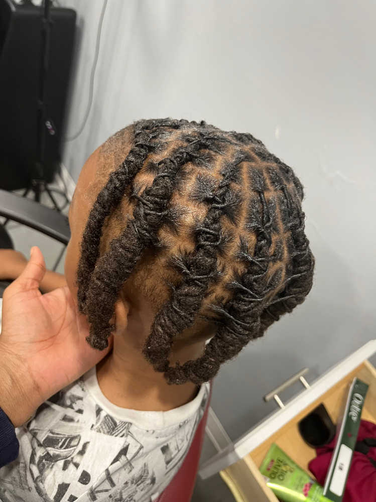 retwist & 8 barrels at The Hairapist Experience in Mount morris, MI