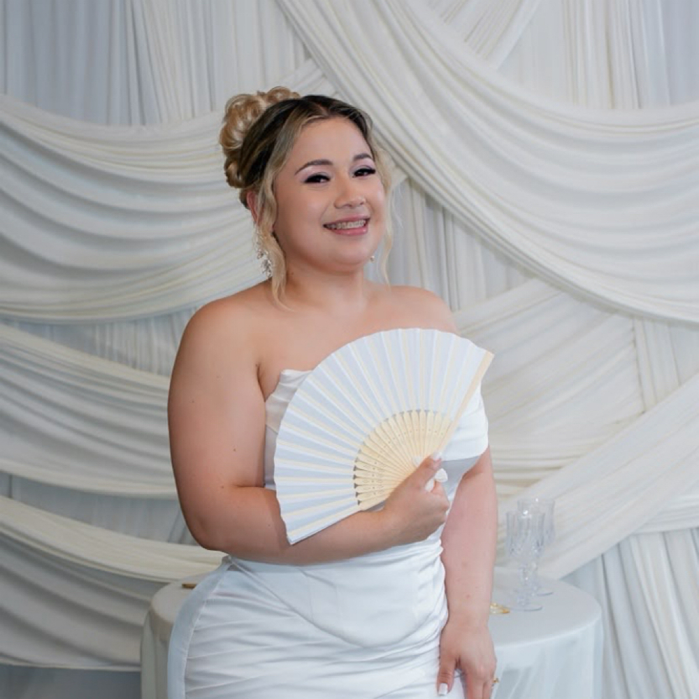 Bridal makeup and natural hairstyle at Samantha Guzman in Beltsville Md, MD