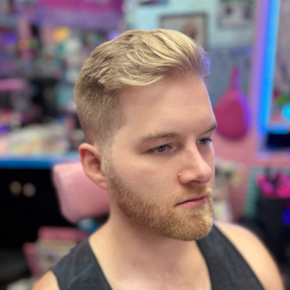🎮 The Plug & Play at L.A. HAIR in Naples, FL